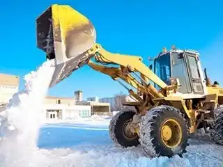 Уборка снега