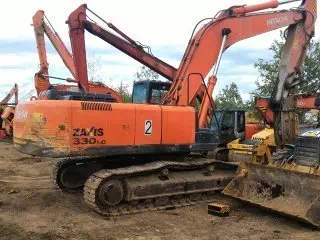 Аренда гусеничного экскаватора с гидроножницами Hitachi ZX330